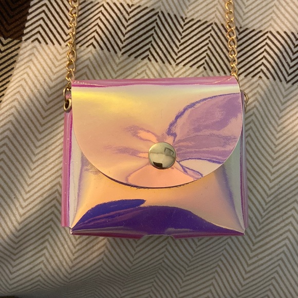 air pod pro case holder with chain - Picture 1 of 4